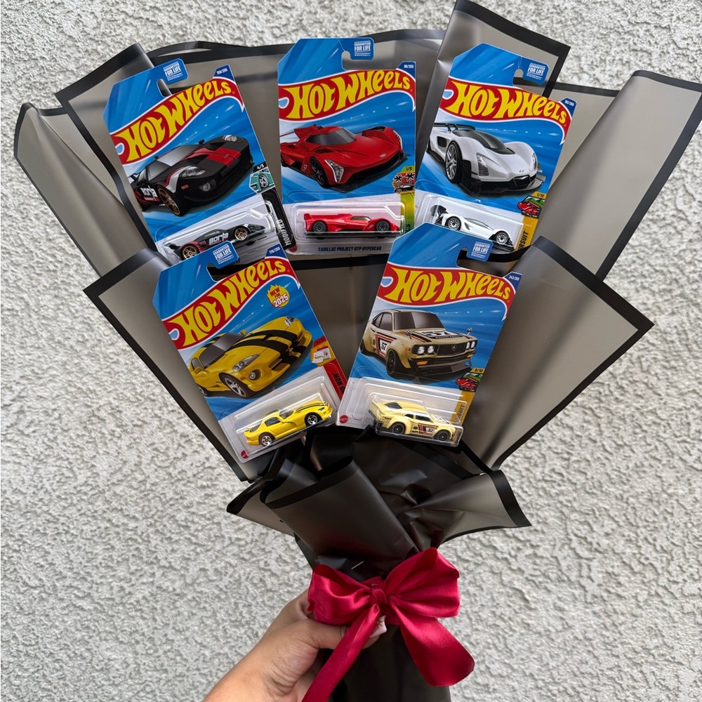 Hot Wheels Bouquet